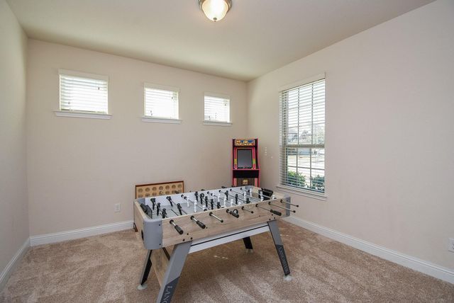 6102 Crested Song Circle, Richmond, TX 77407