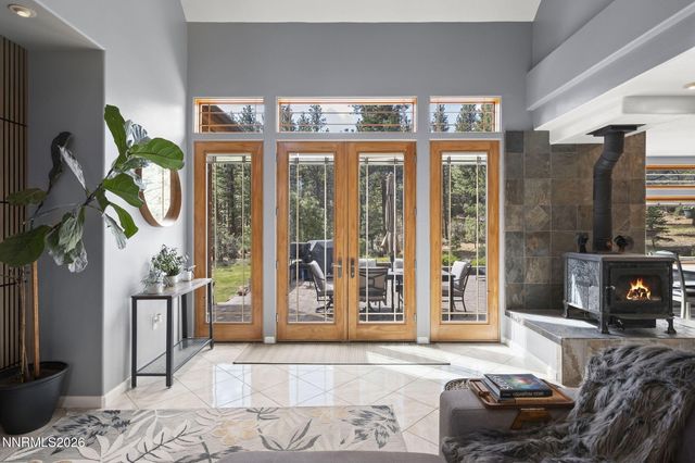 60 Yellow Pine Circle, Reno, NV 89511