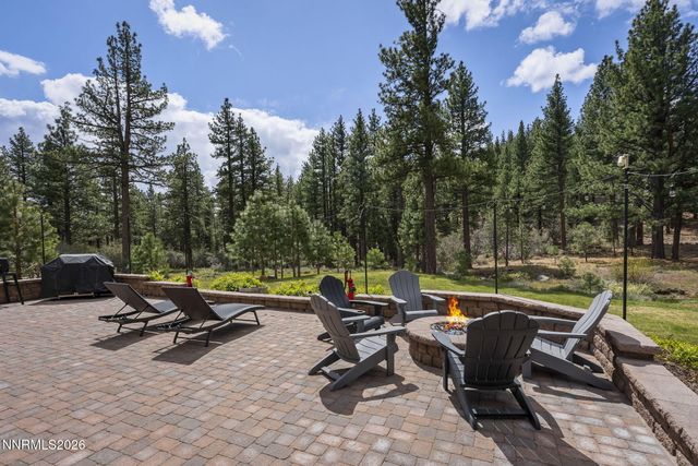 60 Yellow Pine Circle, Reno, NV 89511