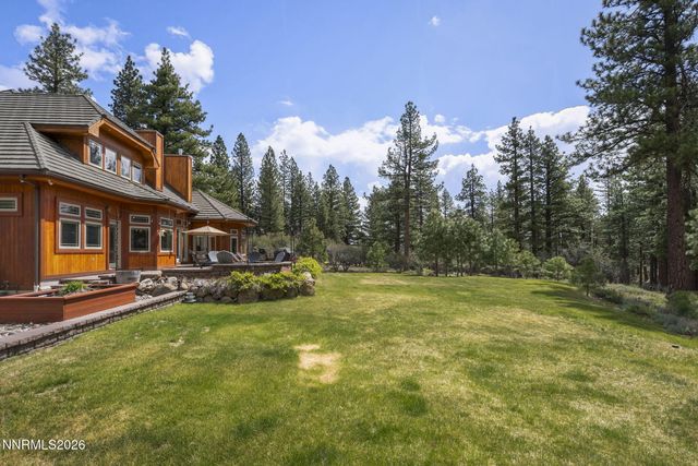 60 Yellow Pine Circle, Reno, NV 89511