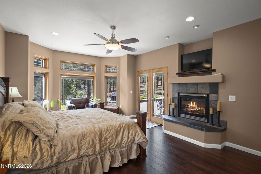 Image 18 of property listing at 60 Yellow Pine Circle, Reno, NV 89511
