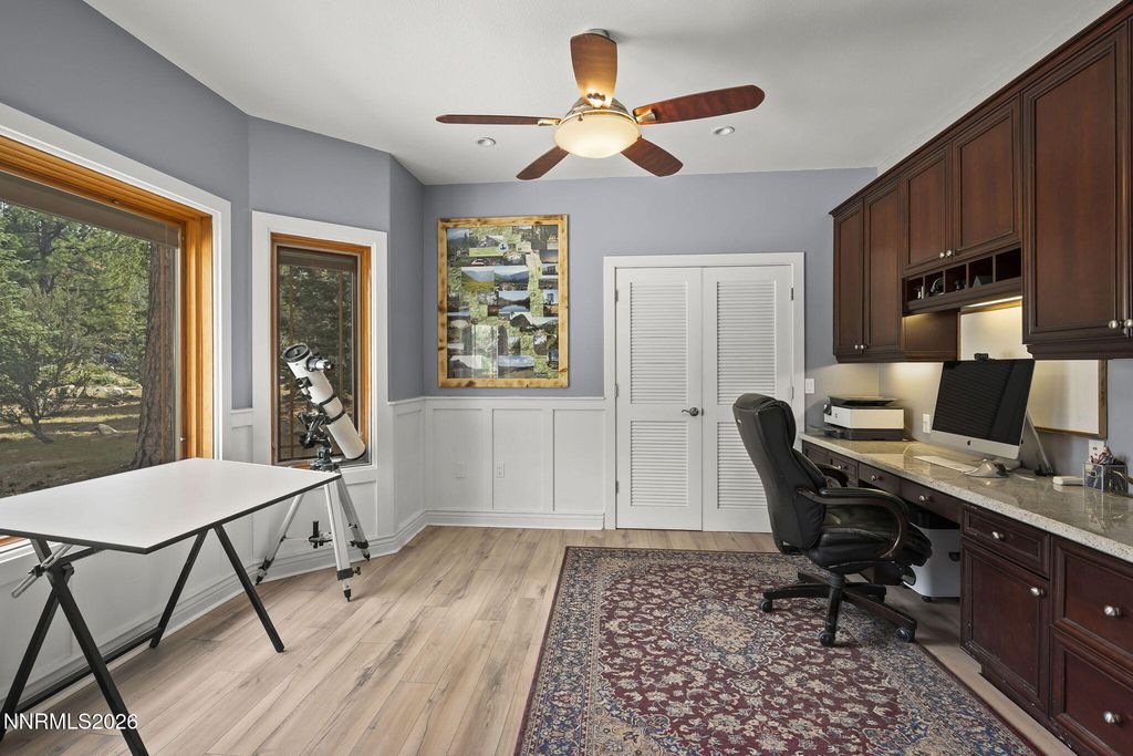 Image 20 of property listing at 60 Yellow Pine Circle, Reno, NV 89511