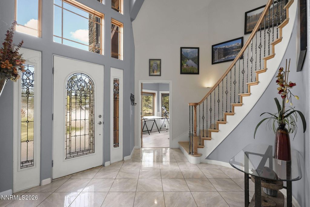 Image 4 of property listing at 60 Yellow Pine Circle, Reno, NV 89511
