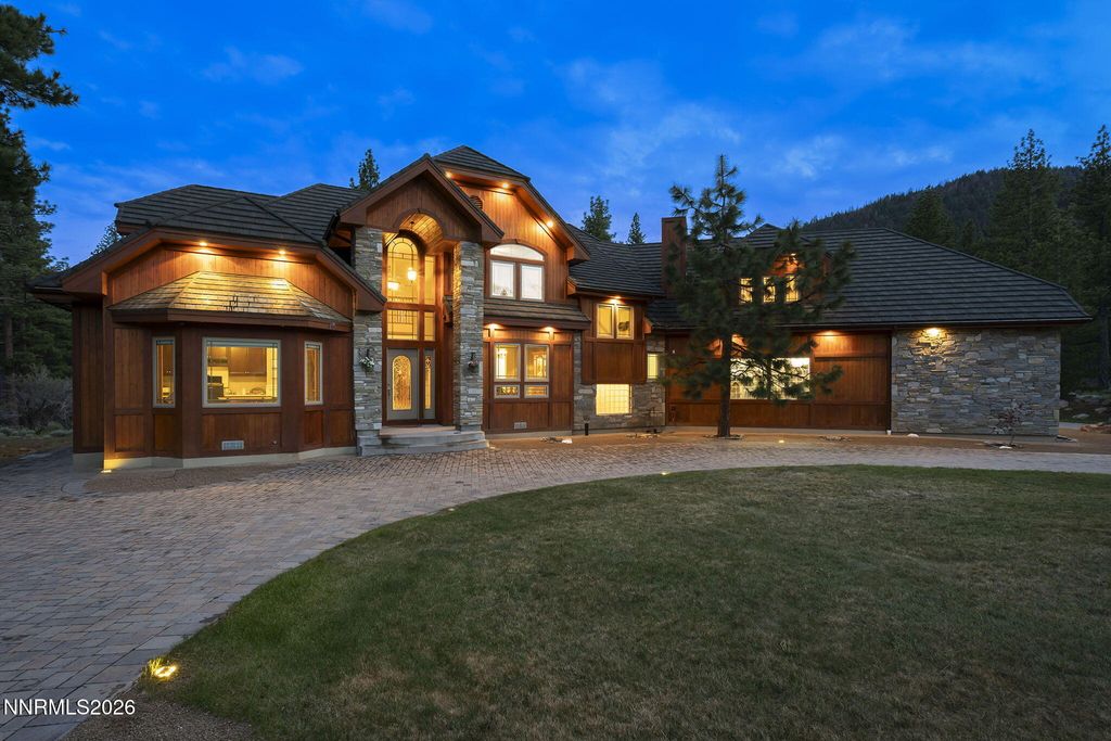 Image 42 of property listing at 60 Yellow Pine Circle, Reno, NV 89511
