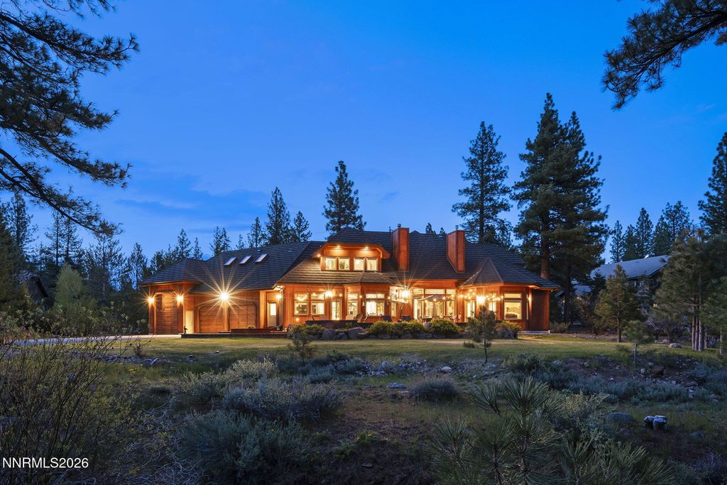 Image 45 of property listing at 60 Yellow Pine Circle, Reno, NV 89511