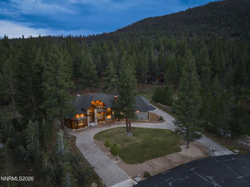 Image 48 of property listing at 60 Yellow Pine Circle, Reno, NV 89511
