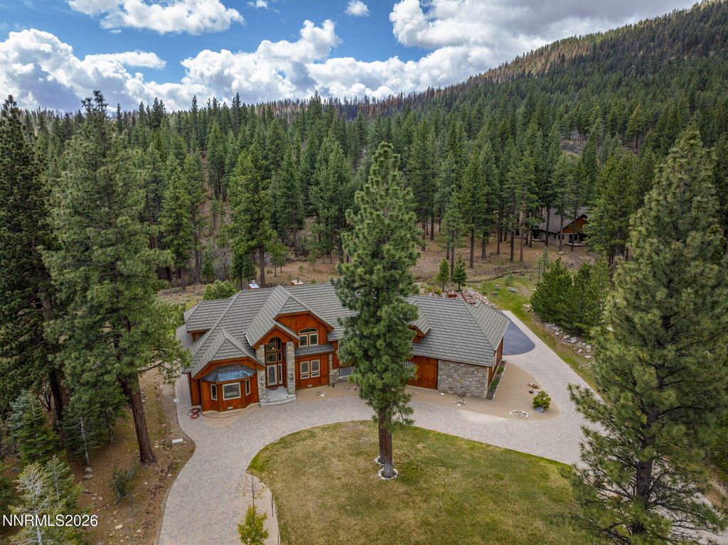 Image 54 of property listing at 60 Yellow Pine Circle, Reno, NV 89511