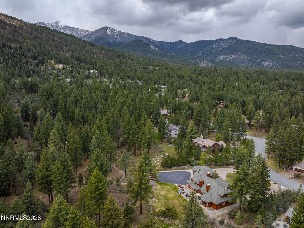 Image 73 of property listing at 60 Yellow Pine Circle, Reno, NV 89511