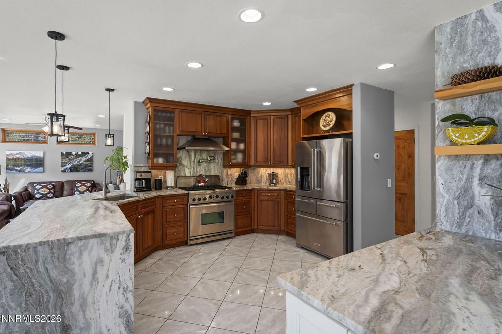 Image 9 of property listing at 60 Yellow Pine Circle, Reno, NV 89511