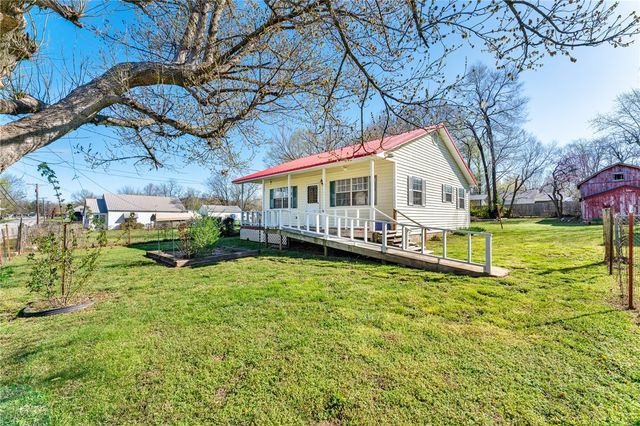 Single Family Portfolio Group, Berryville, AR 72616