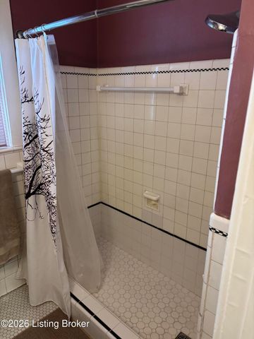 2080 Sherwood Ave, Louisville, KY 40205