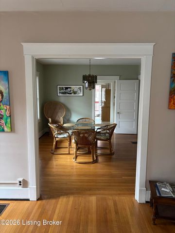 2080 Sherwood Ave, Louisville, KY 40205