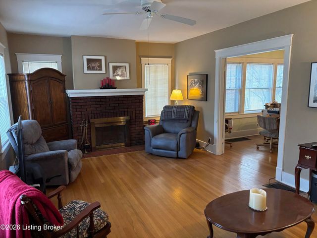 2080 Sherwood Ave, Louisville, KY 40205