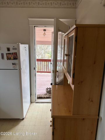 2080 Sherwood Ave, Louisville, KY 40205