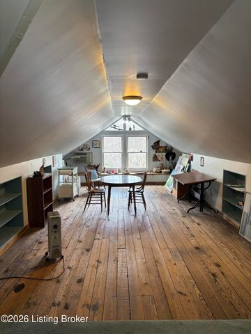 2080 Sherwood Ave, Louisville, KY 40205