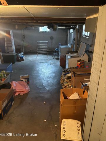 2080 Sherwood Ave, Louisville, KY 40205