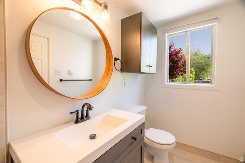 Image 22 of property listing at 526 N 800 W, Salt Lake City, UT 84116