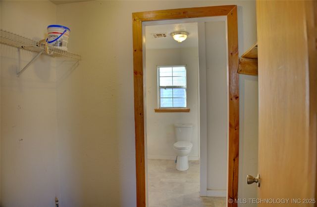 4140 W 8th Street, Tulsa, OK 74127