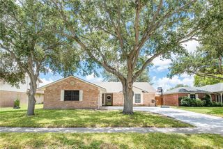 3133 BRIARHURST St, Corpus Christi, TX 78414