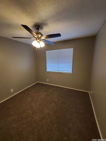 8930 HAMBLEDON DR, San Antonio, TX 78250