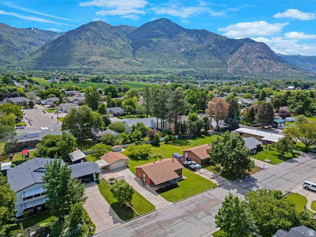 2458 N 575 E, North Ogden, UT 84414