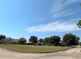 Robinwood Place, Shawnee, OK 74801
