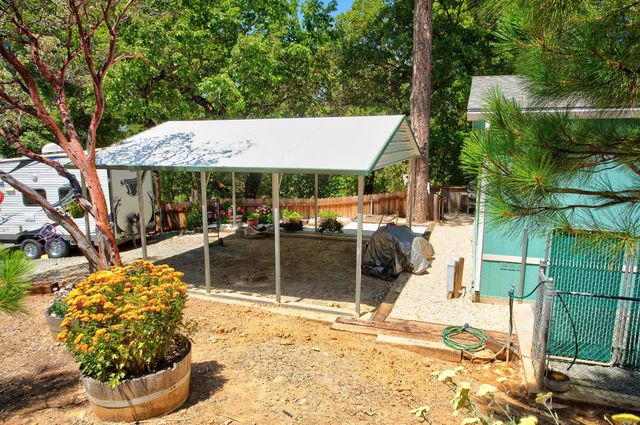14334 Oregon Peak Rd, Dobbins, CA 95935