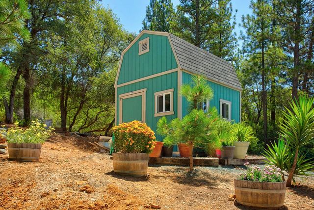 14334 Oregon Peak Rd, Dobbins, CA 95935