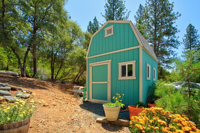 14334 Oregon Peak Rd, Dobbins, CA 95935