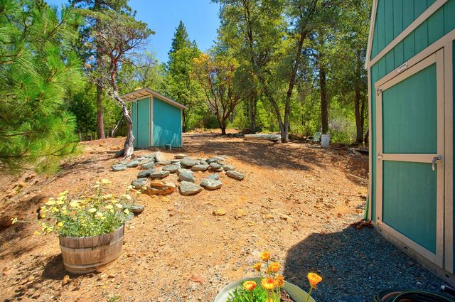 14334 Oregon Peak Rd, Dobbins, CA 95935