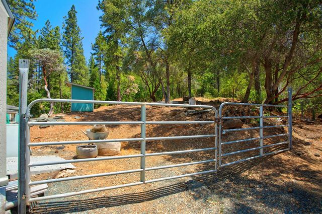 14334 Oregon Peak Rd, Dobbins, CA 95935