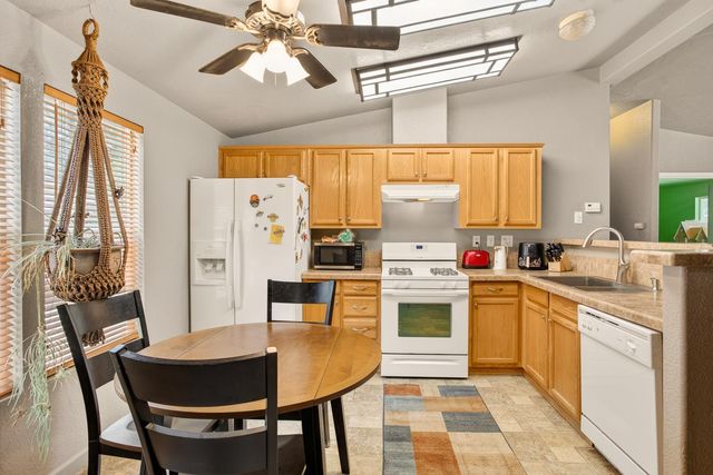 14334 Oregon Peak Rd, Dobbins, CA 95935