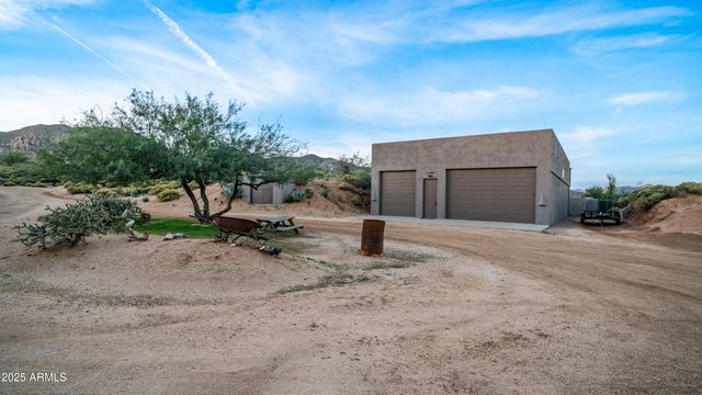 42215 N LA PLATA Road, Cave Creek, AZ 85331