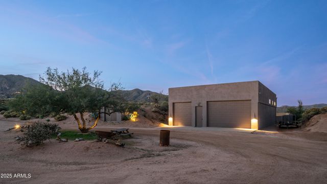42215 N LA PLATA Road, Cave Creek, AZ 85331