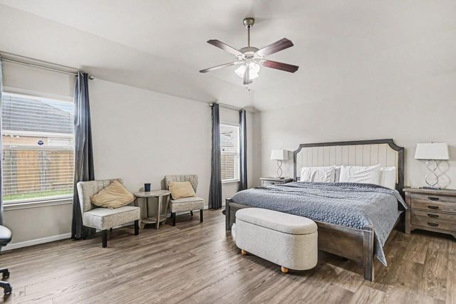 8126 Carillon Way, Rosharon, TX 77583