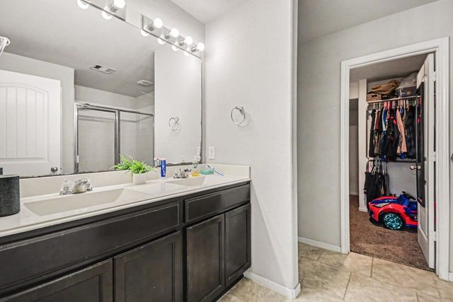 8126 Carillon Way, Rosharon, TX 77583