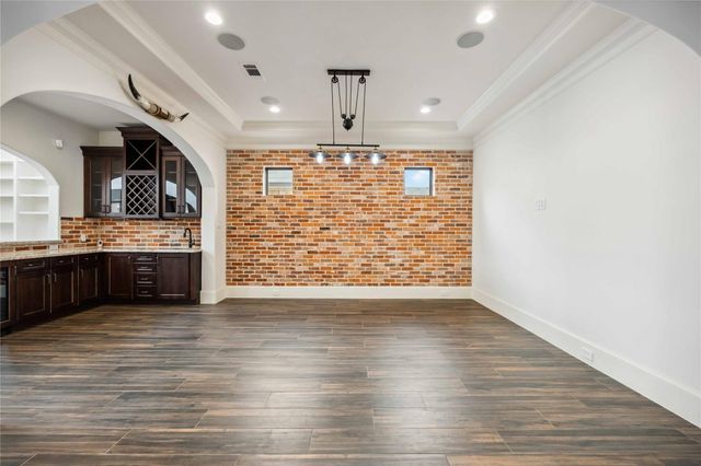 215 Malone Street, Houston, TX 77007