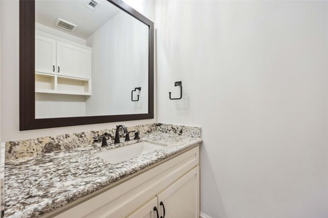 215 Malone Street, Houston, TX 77007