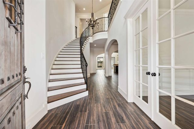 215 Malone Street, Houston, TX 77007
