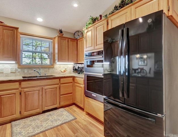 44 Zarpa Way, Hot Springs Village, AR 71909