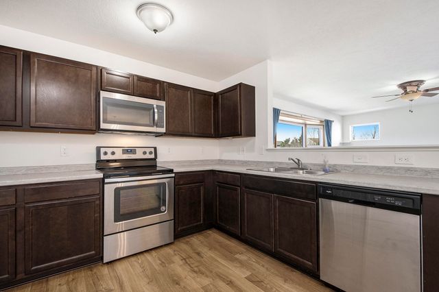 2664 Plover Drive Se, City Of Kentwood, MI 49508