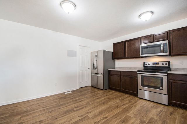 2664 Plover Drive Se, City Of Kentwood, MI 49508