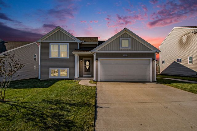 2664 Plover Drive Se, City Of Kentwood, MI 49508