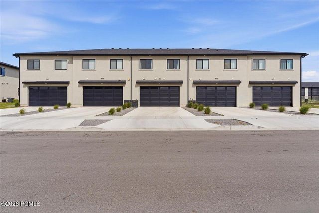 945 S 950 West, American Fork, UT 84003