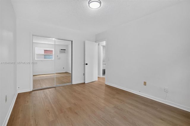 458 SW 9th St 1, Miami, FL 33130