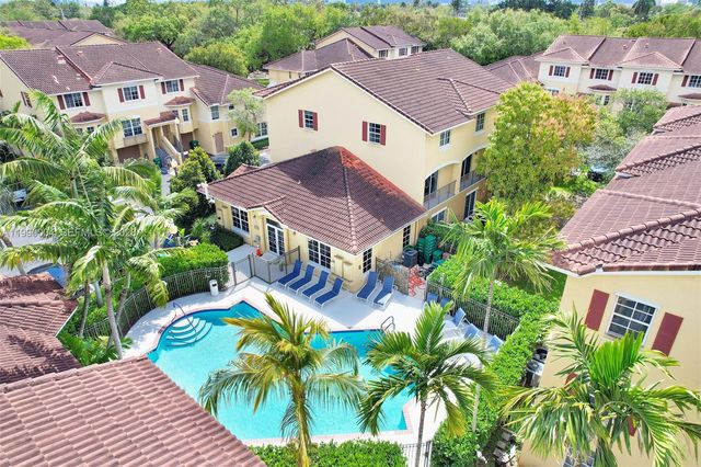 738 NE 90th Street 207, Miami, FL 33138