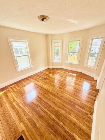 9 Don Street, Boston, MA 02124