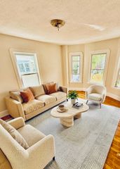 9 Don Street, Boston, MA 02124