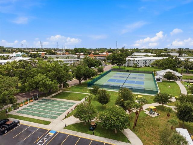 2462 BRAZILIA DRIVE 70, Clearwater, FL 33763