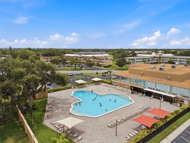 2462 BRAZILIA DRIVE 70, Clearwater, FL 33763